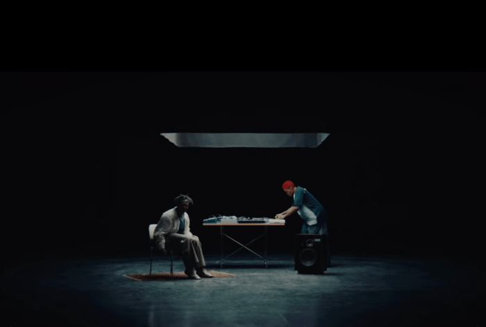 Sampha and Arlo Parks in the 'Senses' video.